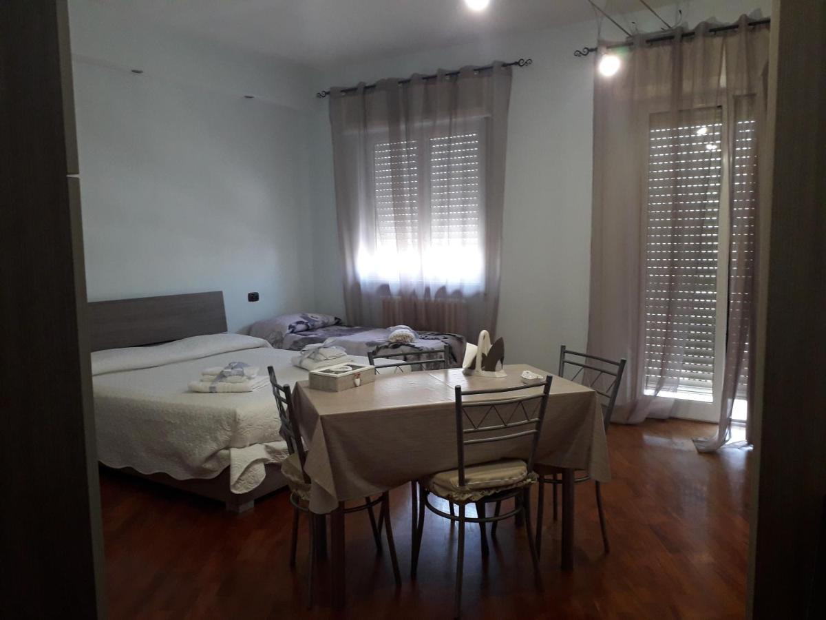 Apartamento Monovano Eumorfia Triggiano Exterior foto